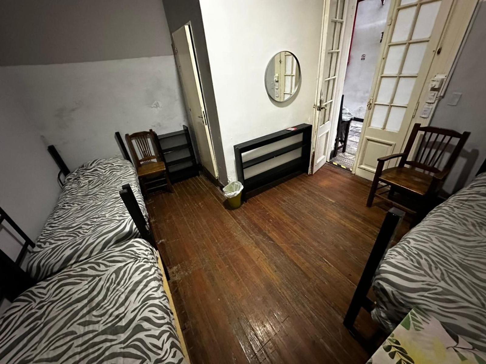 בואנוס איירס Ideal Social Hostel מראה חיצוני תמונה